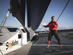 ARKEA ULTIM CHALLENGE - Brest : Thomas Coville, le skipper aux huit tours du monde !