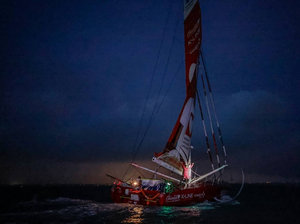 Samantha Davies (Initiatives Cœur) sixième à Lorient !