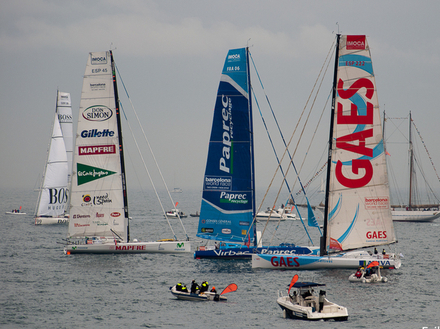 Départ de la Barcelona World Race en 2010 Départ de la Barcelona World Race en 2010