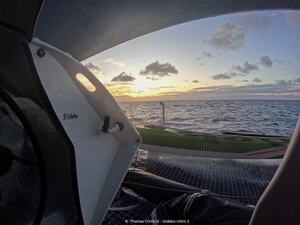 ARKEA ULTIM CHALLENGE : Un matin d'entre-deux