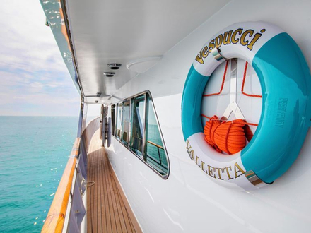 Le Vespucci, un joyau de James Bond ! Le Vespucci, un joyau de James Bond !