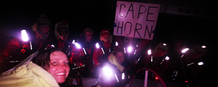 Passage nocturne du Cap Horn pour l'intr&eacute;pide &eacute;quipage de Maiden