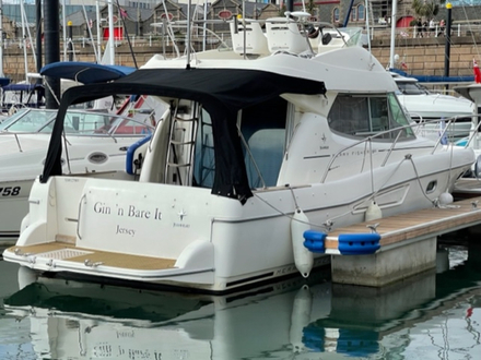 Dans la marina de Saint-Helier à Jersey. Un bateau avec un nom prédestiné... Dans la marina de Saint-Helier à Jersey. Un bateau avec un nom prédestiné...