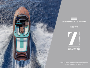 Un Riva Anniversario vendu aux enchères par Ferretti pour soutenir l'UNICEF