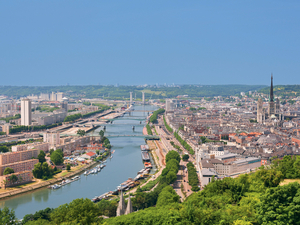Nicolas Mayer-Rossignol, maire de Rouen « Être la ville de départ de la Solitaire du Figaro Paprec est une grande fierté »
