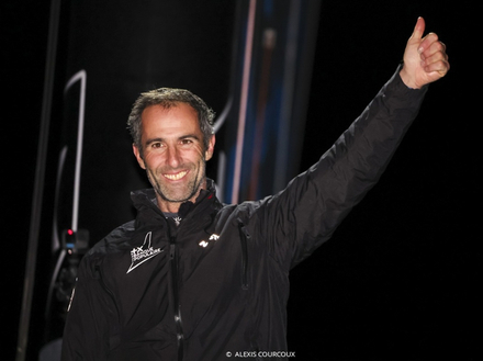 Arrivée d'Armel Le Cléac'h, Maxi Banque Populaire XI, 3e de l'ARKEA