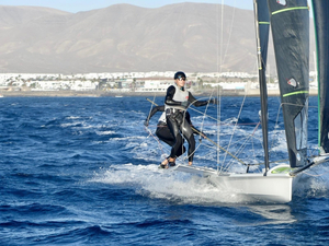 Début des championnats du monde de dériveur double femmes et hommes à Lanzarote !