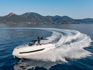 Le nouveau TT420S d'Invictus au Palm Beach International Boat Show le 21 mars prochain