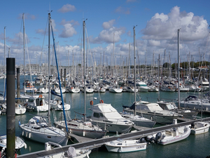 Eaux grises et noires : les obligations des plaisanciers