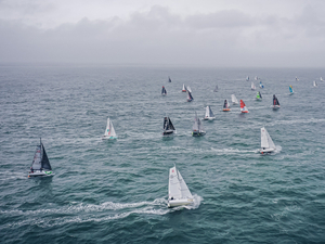 Plastimo Lorient Mini 6.50 : Une première manche express