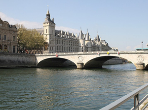 Se baigner en Seine à Paris, une reconquête au long cours