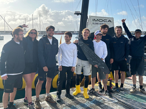 Clarisse Crémer repart sur The Transat CIC après une escale technique de 5 jours à Horta