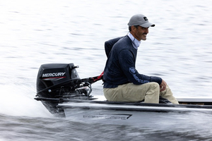 Mercury Marine présente les moteurs FourStroke EFI 8 et 9,9 ch et ProKicker EFI 9,9 ch