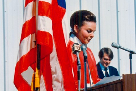 1986 : premiers pas en Amerique, avec l'inauguration de l'unite de production a Marion, Caroline du Sud. 1986 : premiers pas en Amerique, avec l'inauguration de l'unite de production a Marion, Caroline du Sud.