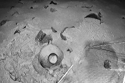 Les amphores retrouvées au fond de la mer. Nautisme Article