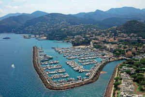 De port en port : escale à Port La Napoule