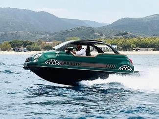 Quand les voitures citadines prennent la mer !