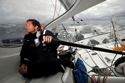 Michel Desjoyeaux s'entrainant a bord de Foncia a Port-La Foret pour le Vendee Globe 2008 Michel Desjoyeaux s'entrainant a bord de Foncia a Port-La Foret pour le Vendee Globe 2008