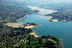 Que faire sur la Côte d’Émeraude ? Nos 8 meilleures expériences