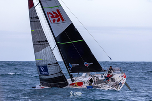 Entame tonique pour la première étape de La Solitaire du Figaro Paprec