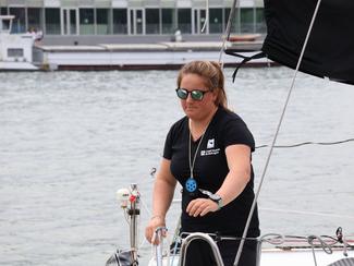 Abandon de Louise Acker sur la Solitaire du...
