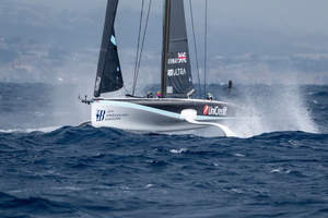 UniCredit Youth America’s Cup : encore une journée mouvementée sur l’eau