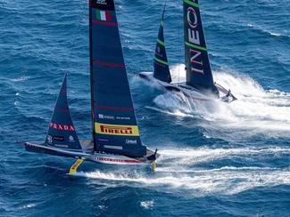 Finale Louis Vuitton Cup - jour 3 : encore du...