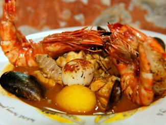 La bouillabaisse, le plat Marseillais par...