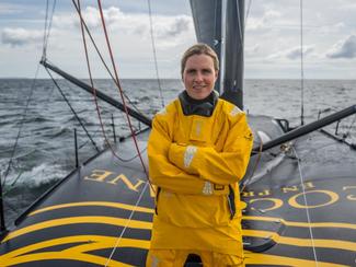 Portrait de skippeuse 3/6 : Clarisse Crémer,...