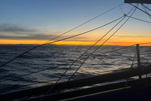 Vendée Globe - nouvelles du bord : Yoann Richomme se réveillant ce matin, toujours en tête