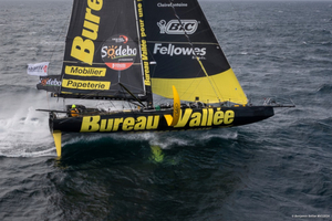 Louis Burton plus que jamais déterminé à poursuivre son Vendée Globe