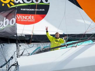 Vendée Globe : la flotte menée par Goodchild,...