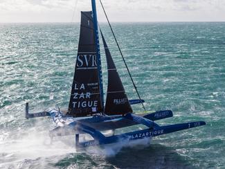 Le Trimaran SVR-Lazartigue en stand-by pour le...