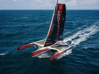 Les records les plus fous du monde du nautisme