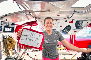Vendée Globe : déjà 50 enfants sauvés et un top 10 pour Sam Davies