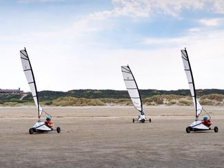 Le char à voile, une activité décoiffante même...