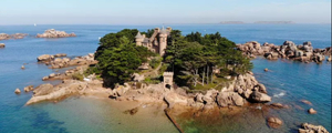 Ce château sur une île privée bretonne, est à vendre 9,5 millions d’euros