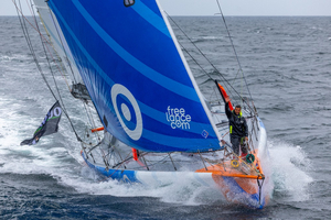Vendée Globe : une nuit de galère pour Guirec Soudée
