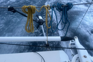 Vendée Globe : problème d'hydrogénérateur à bord de FOUSSIER