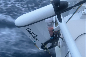 Vendée Globe : problème d'hydrogénérateur à bord de FOUSSIER