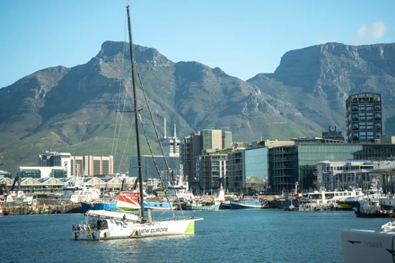 Photo du bateau New Europe, skipper Szabolcs Weores