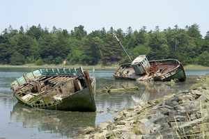 Cimetières de bateaux : entre histoire maritime et enjeux environnementaux