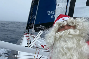 Vendée Globe : Noël en mer, entre cap Horn et esprits épicés