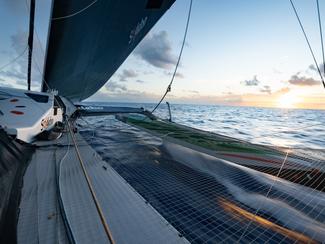 Trophée Jules Verne: une avance record pour un...