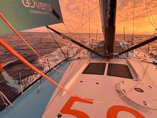 Vendée Globe : à foils tirés, des marins sous...