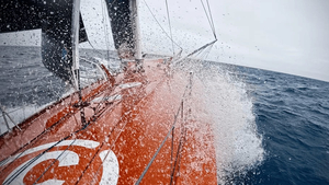 Vendée Globe : des leaders intouchables et des défis imprévus pour les poursuivants