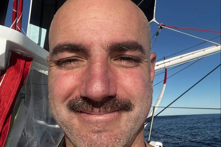 Photo envoyee depuis le bateau Groupe APICIL lors de la course a la voile du Vendee Globe le 08 janvier 2025, rasage de Damien Seguin Photo envoyee depuis le bateau Groupe APICIL lors de la course a la voile du Vendee Globe le 08 janvier 2025, rasage de Damien Seguin