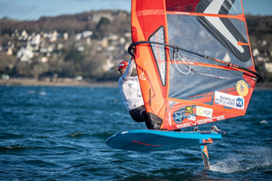 Léopold Brisedou, vice-champion du monde d'IQFoil