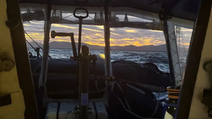 Vendée Globe : Duel à distance entre Richomme et Dalin, les poursuivants respirent