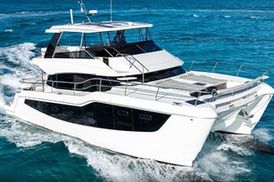 Les nouveautés 2025 à ne pas manquer : 5 catamarans à moteur de plus de 15m